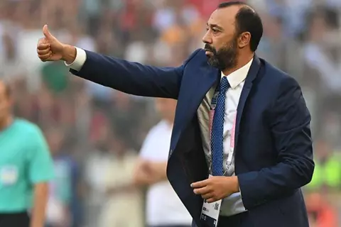 الاتحاد العماني يعلن.. رحيل كيروش عن تدريب المنتخب وتعيين السكتيوي مديرًا فنيًا